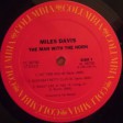 Miles Davis - The Man With The Horn - Виниловые пластинки, Интернет-Магазин "Ультра", Екатеринбург  
