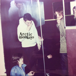 Arctic Monkeys – Humbug - Виниловые пластинки, Интернет-Магазин "Ультра", Екатеринбург  